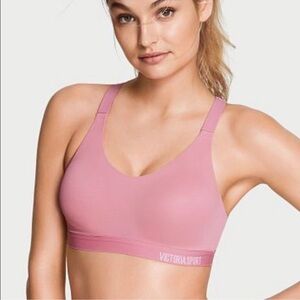 Victoria Secret The Lighweight Sports Bra in Blush Pink by VS 34D